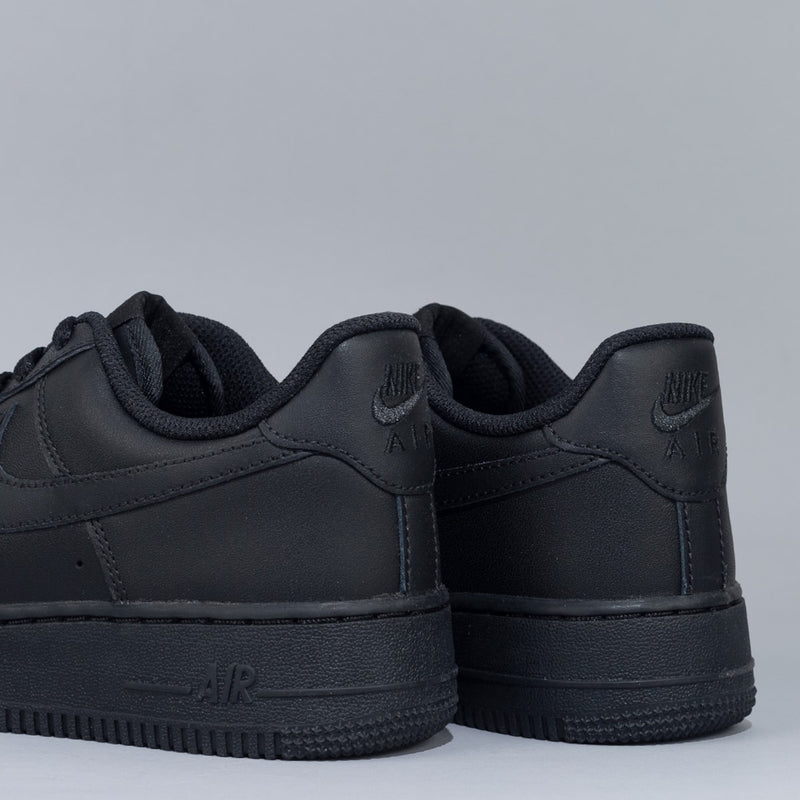 Nike Air Force 1 ’07 All Black