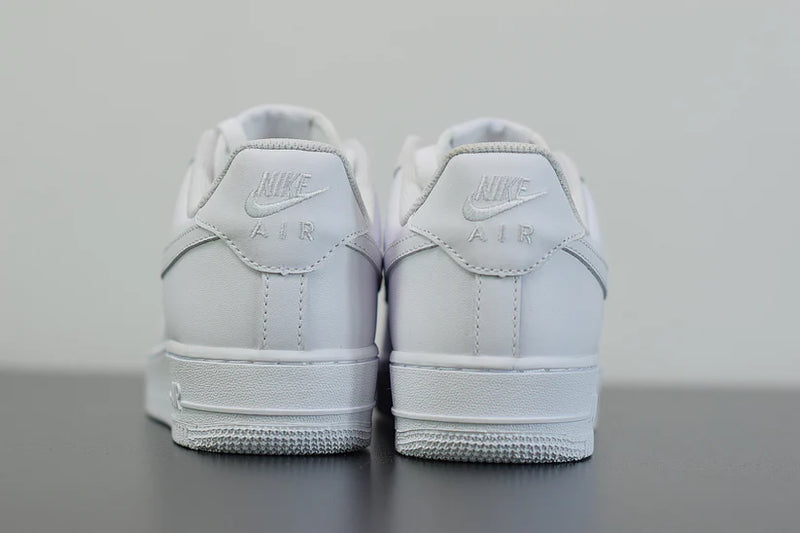 Nike Air Force 1 ’07 White